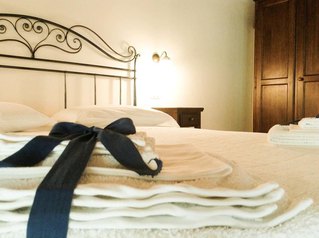 מלון קסטלנואובו דל גארדה Agriturismo Anna Caterina חדר תמונה